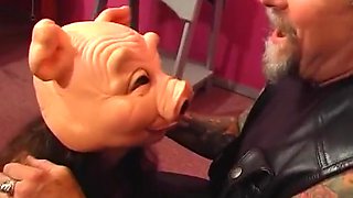 Beautiful Teen 18+ Puts Her Amazing Ass In A Right Spot