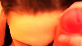 Dicktitte: Lutscht Ficksahne aus meinen Eiern!