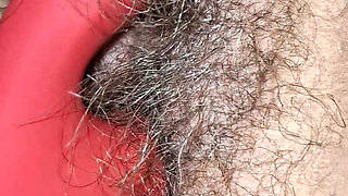 New toy , hairy pussy