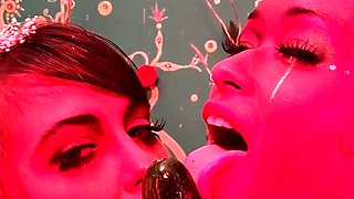 babe brunette 95 flashing pussy on live webcam