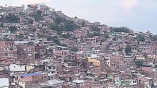 18-year-old Colombian Woman Is Seduced by a Stranger and Has Sex Outdoors at the Mio Cable in Cali Colombia