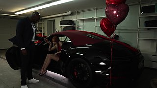 Redhead Beauty Lilly Mays Worshipped And Fucked