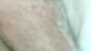 Sexy Filipina MILF Loves Making a Creamy Mess