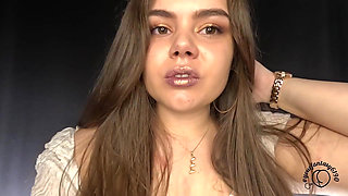BBW Babe Smokes Cigarettes and Vapes with Golden Lipstick