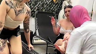 Mistress Glamorous - Smoking Foot Bitch