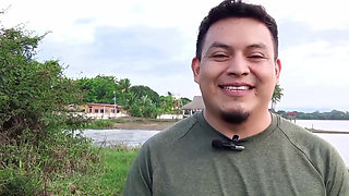 Straight Salvadoran Jerking His Nice Cock.