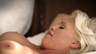 Bigtitted stepmom pussyeaten by stepson