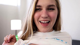 jaybbgirl – Seduced By The Babysitter