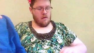 Fat Crossdresser Webcam Show