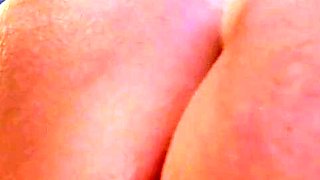 Vicktoriatacos - Nasty Bare Assed Close Up Morning Farts