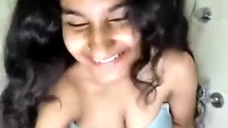 Insatiable Tamil Doll Bosoms Dikhayi Striptease Karke Fresh BOYFRIEND Ko TELEGRAM-@BossStuff01