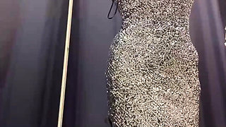 Russian Girl Extreme Public Masturbate in Mall