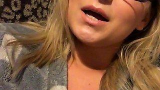 Big boob brunette masturbates on webcam