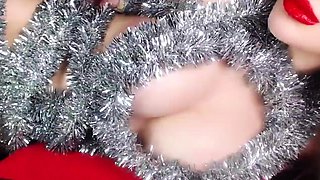 Awesome Big Boobs Blonde Masturbates In The Shower