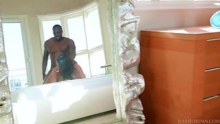 Beautiful MILF interracial heart-stopping xxx scene