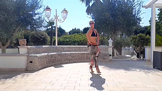 Selena's Outdoor Posing and Sex in Heels