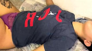 Brasileira com bunda grande faz sexo intenso com um pau