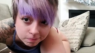 Bending Over and Cumming Hard on Webcam