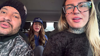 My husband's cuckold got out of the car and I called the gas station attendant to fuck and she accepted and got in the car and was so horny that she was all naked