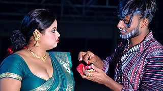 Pados ki chachi ko bhaga ke shadi kiya aur chod diya