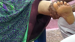 Young Boy Cums Inside Me While Having Sex with Hot Aunty