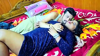 A Indian House Wife Impressd A Big Penis Boy With Her Big Boobs..(boro Boro Dudu)