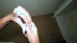 Dude creaming his Thai teen GFs pussy