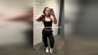 Teen cheerleader creampie gangbang (HARDCORE)