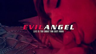 PANSEXUAL X - Leggy & Tatted Kitt Jones Submits to TS O