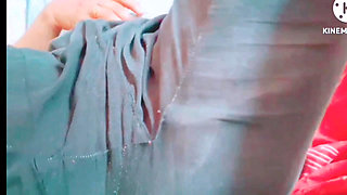 Village girl cleans her pussy by having a relationship with someone else so she doesn't know