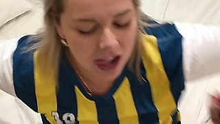 I Fucked My Turkish Stepmom (fenerbahçe Fan) Before My Stepdad Came Home