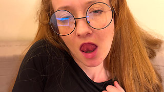 I fuck my wet pussy very hard