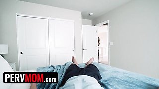 Hardcore porn with inviting Brooklyn Chase and David Lee from Perv Mom