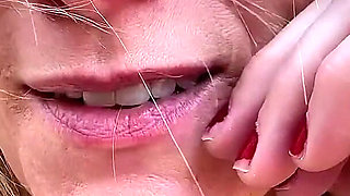 Fun Charlie Gets You to Cum - JOI in the Pool