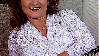 Pretty Mommies Vintage Clip