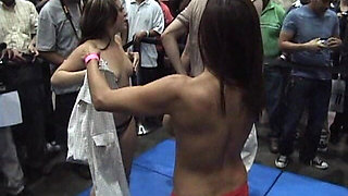 Wrestling Babes!