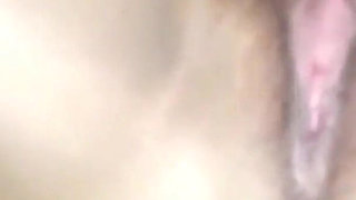 WildEnglishBBW rubbing my clit spreading my pink pussy