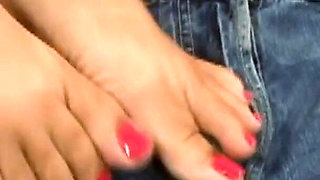 Cum Feet Scene-2_milf with a Big Ass in Lingerie Getting Fucked Hard and Cumming on Her Feet