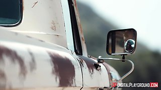 Derrick Pierce's Wild Latina Passion Explodes in Outdoor Heat