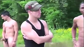 Steamy Jocks Exchange Blowjobs