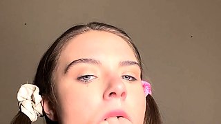 Amateur Webcam Teen Masturbates And Teases
