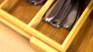 Lily's cumshot smut