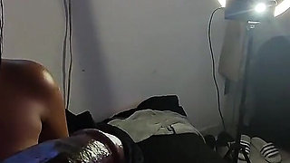 2 Chicas 1 BBC Bts.....