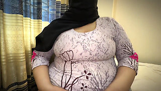 Arab Muslim 18yo Hot Hijab Girl Share Something