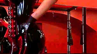 Lesbian Facesitting Makes the Slave Girl Totally Horny