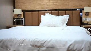 Amateur couple on real hidden cam