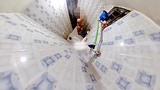 Vhabi Jokhon Aka Gosol Kore Toyleta