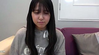 Amateur Asian College Teen Gives Blowjob