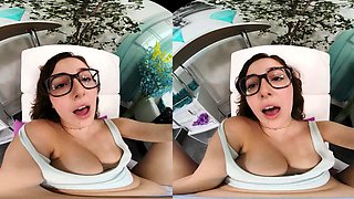 VRALLURE Babysitter Surprise