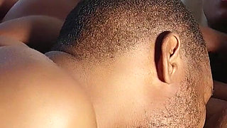 Tinder with a Huge Ass and Takes a BBC Until Cum Inside.